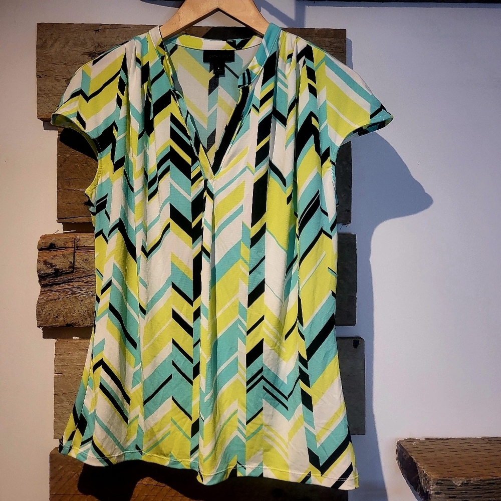 Worthington Chevron Patterned Women's Top - Multicolor